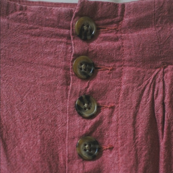 Salmon High-Waisted Linen Pants - Picture 3 of 4